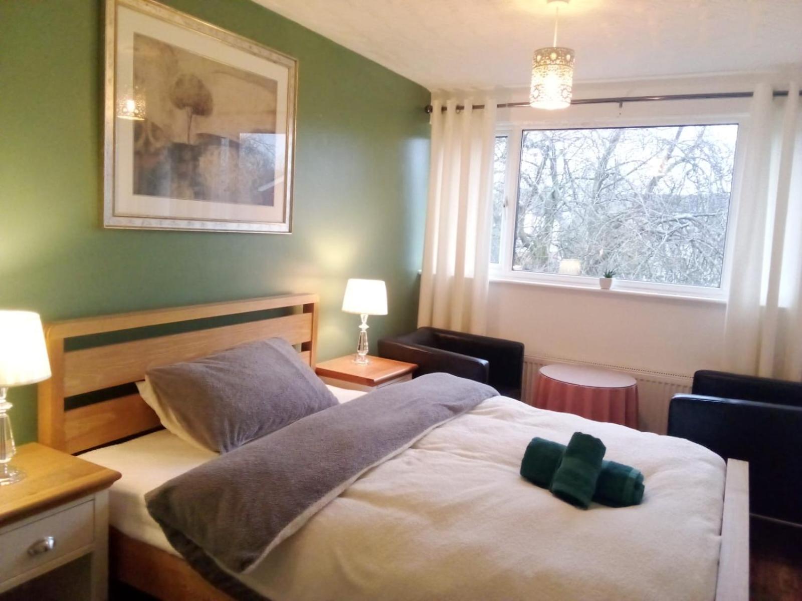 1 Luxurious Double Bedroom With Private Shower Reading Buitenkant foto